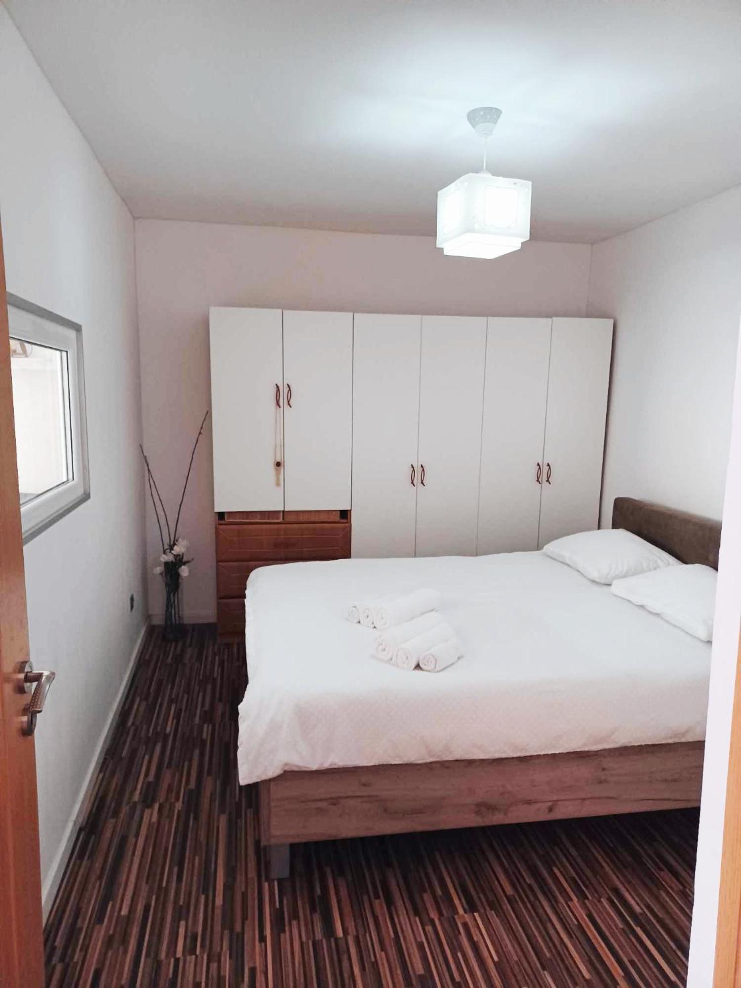 Апартаменты Parc Side Apartament Бистрица Экстерьер фото